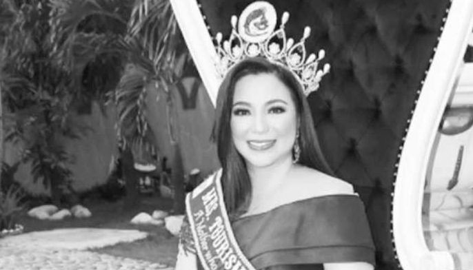 Pinay waging Mrs. Tourism Universe!