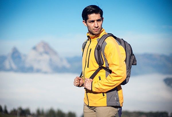 Wil Dasovich makes Philippine record for longest underwater breath hold