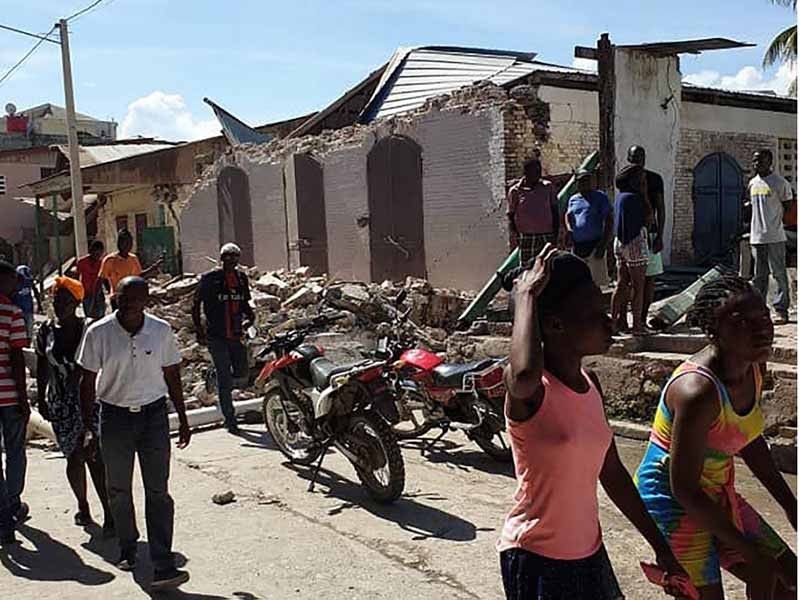 Haiti searches for survivors after quake kills at least 304