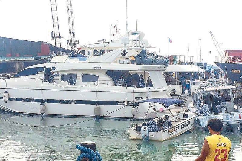 4 Chinese yachts caught without papers