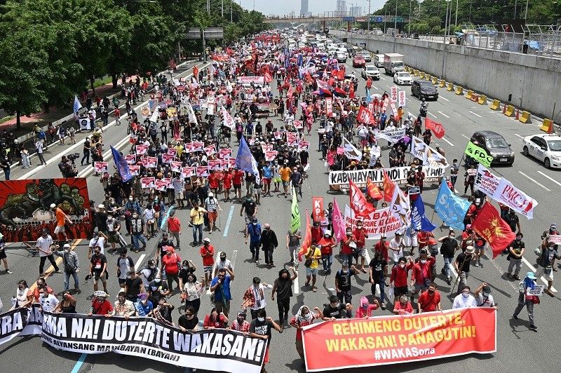 'Bastusan ng konstitusyon': Mga grupo sinagot 2022 VP bid ni Duterte
