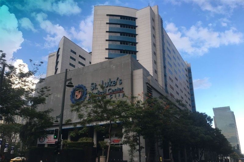 St. Lukeâs hospitals , hindi na muna  tatanggap ng COVID-19 patients