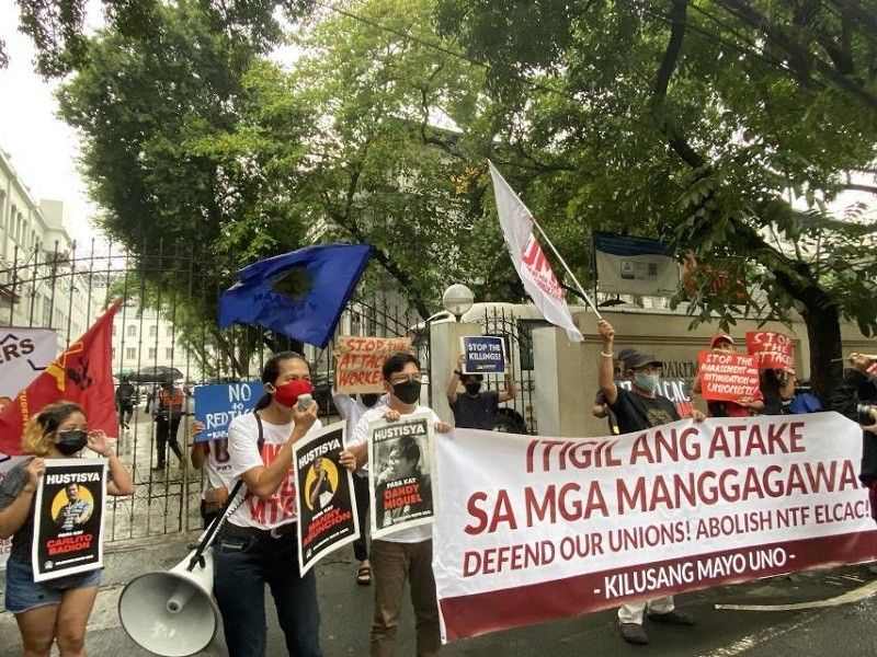 6 buwan matapos ang 'Bloody Sunday' killings, Duterte inireklamo sa Int'l Labor Organization