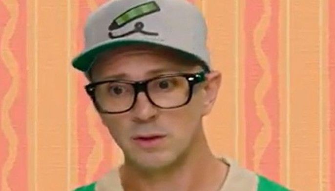 'Blue's Clues' ex-host Steve explains 'abrupt' exit, sends '90s kids sobbing