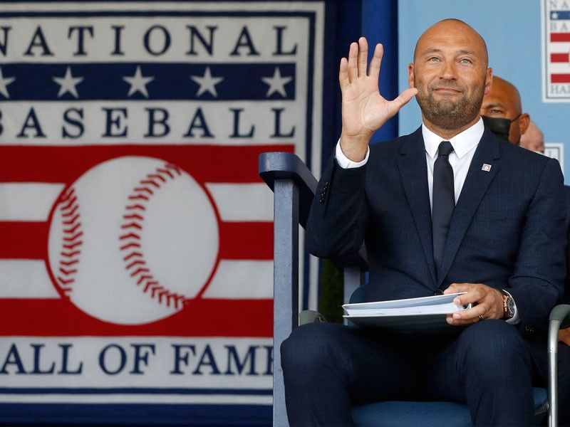 Worth the wait: Jeter ushered into baseball Hall of Fame