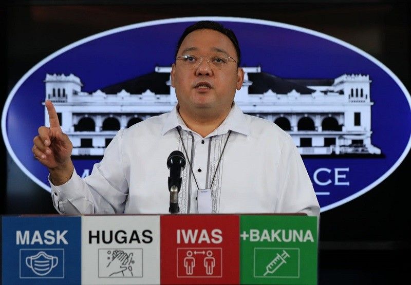 Roque asar sa pagpalag ng UP officials sa kanyang int'l law body nomination