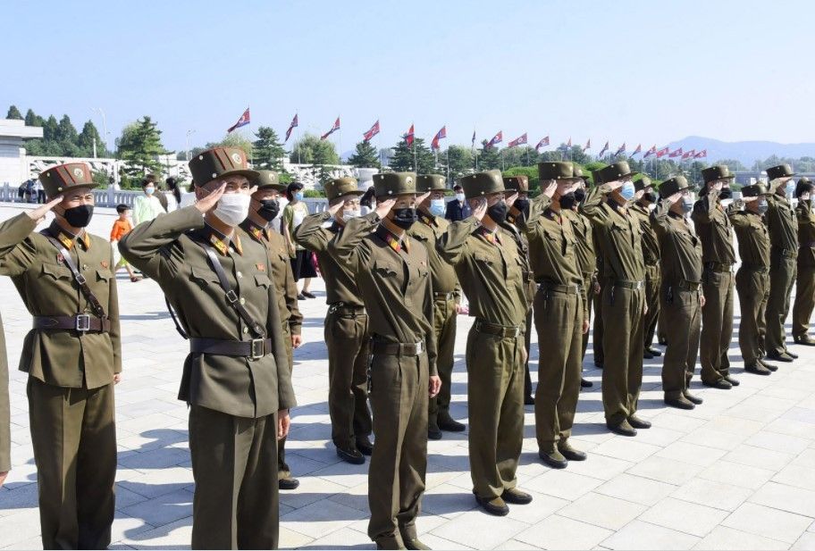 North Korea fires two ballistic missiles â�� South's military
