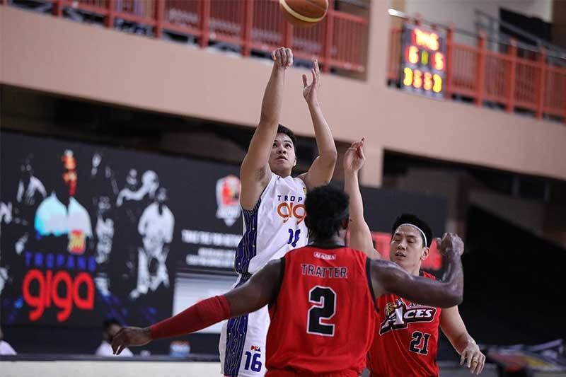 Top-seeded Tropang Giga dominate Aces for 10th win