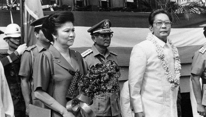 Marcoses 'pinakamayaman sa Pilipinas' kung kasama ill-gotten wealth &mdash; think tank