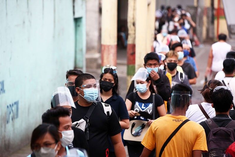 OCTA: COVID-19 cases declining, but Metro Manila still high-risk