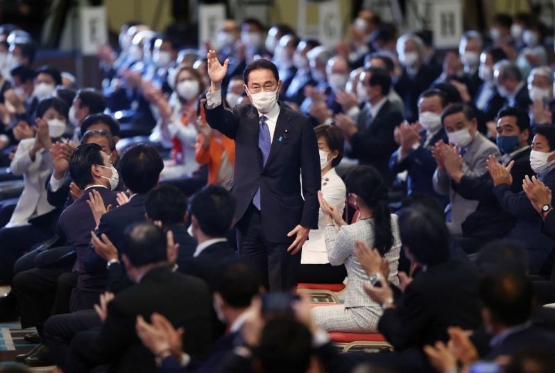 Fumio Kishida: Calm centrist picked as Japan's next PM
