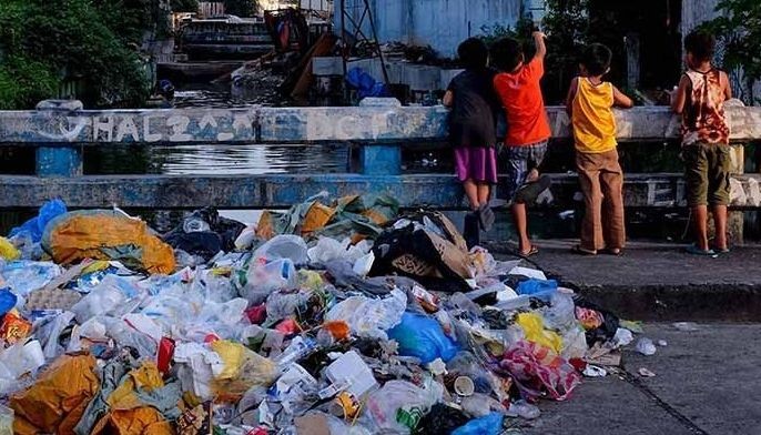 Green groups ask Duterte to ban single-use plastics