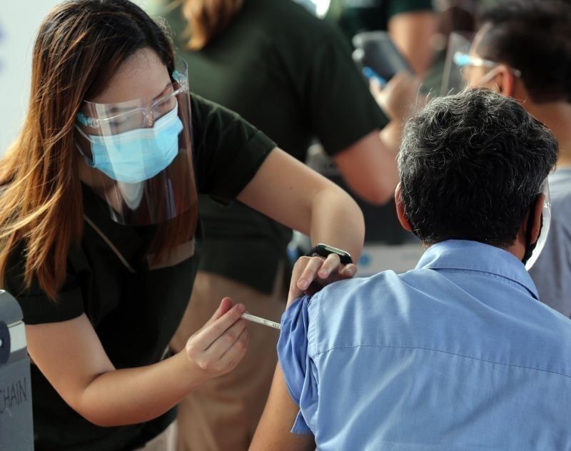 Guevarra: LGUs can require vaccination vs COVID-19 even without national law