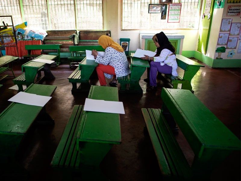 'It is a circus': Philippine election season kicks off