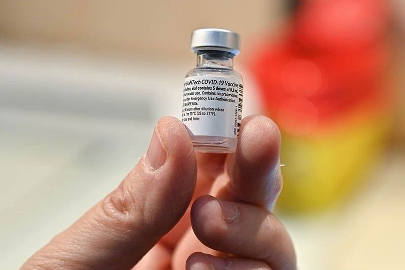 1.8 million Pfizer vaccine doses donated by US arrive