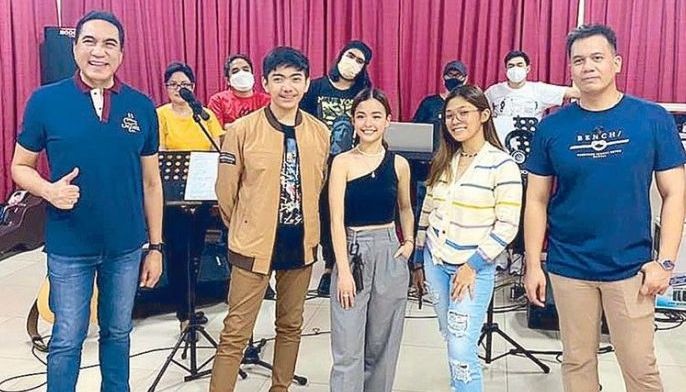 What does Inner Love mean for Caught in the Act stars?