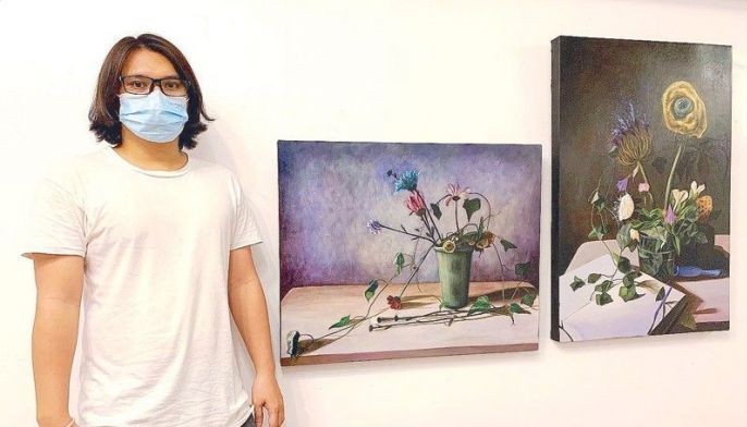 Reimagining flowers with Kevin Balboa
