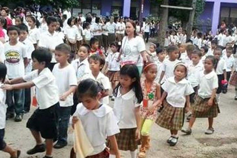 12 ka tunghaan sa Probinsiya sa Sugbo apil sa pilot schools