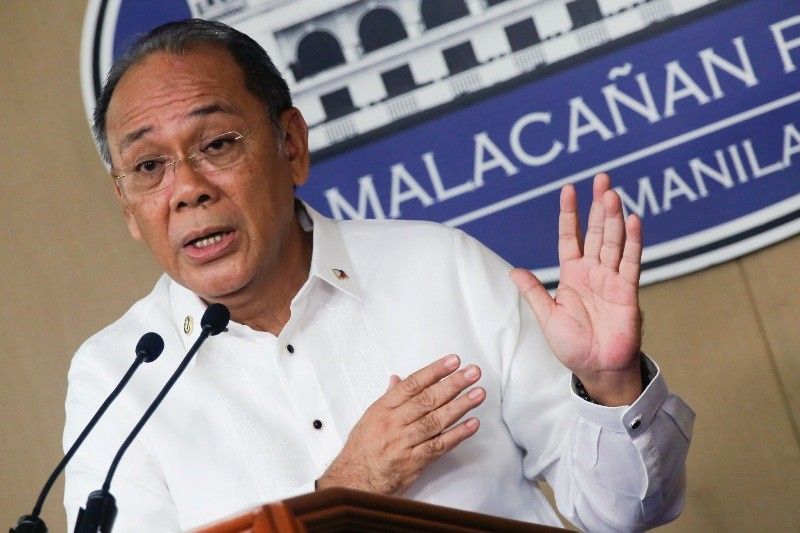 Former Duterte spokesman Abella files COC for president | Philstar.com