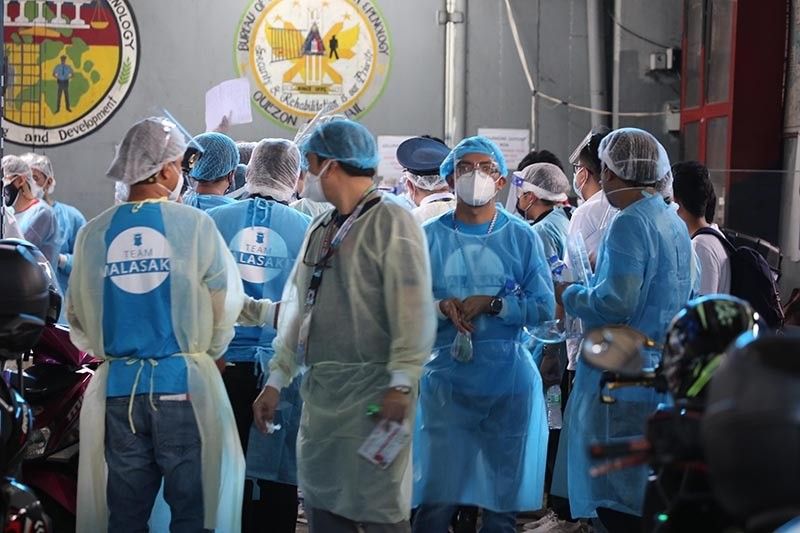 Philippines ranks 7th in global COVID-19 cases with 8,615 new infections