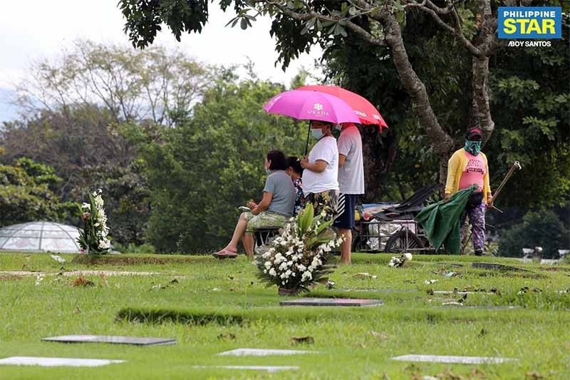 EcoWaste reminds families to keep cemeteries trash-free