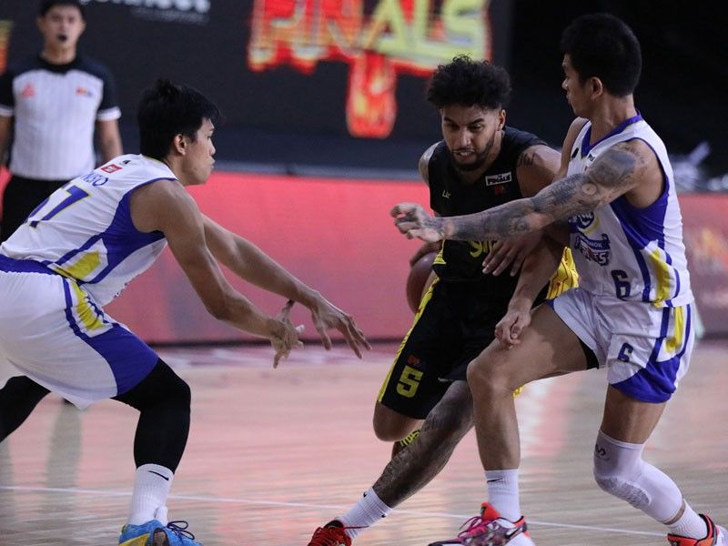 Mikey Williams stars anew as Tropang Giga go 2-0 vs Hotshots