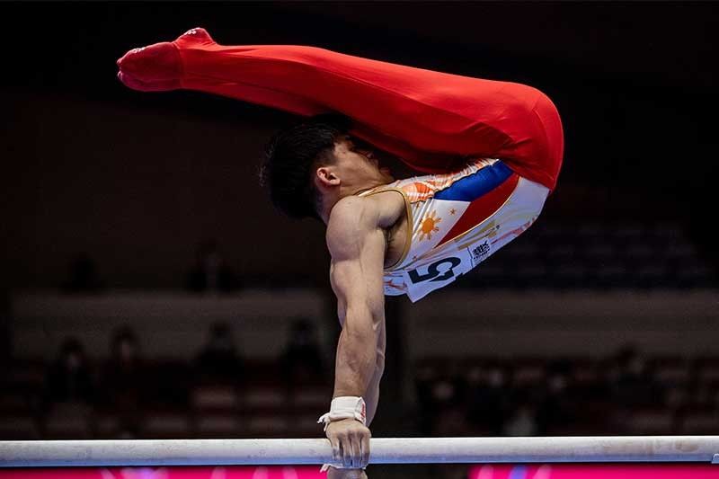 Yulo sweetens world championship with silver in Parallel Bars