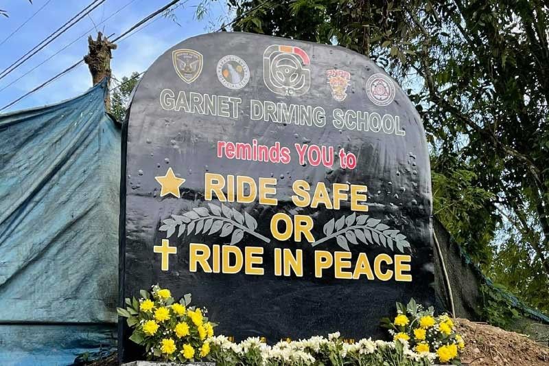 Headstone warns motorists to 'Ride Safe or Ride in Peace'