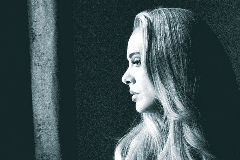 Adeleâ��s comebacksingle easily makes No. 1