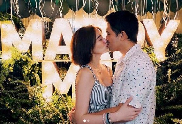 Jennylyn Mercado, Dennis Trillo announce engagement, expecting baby