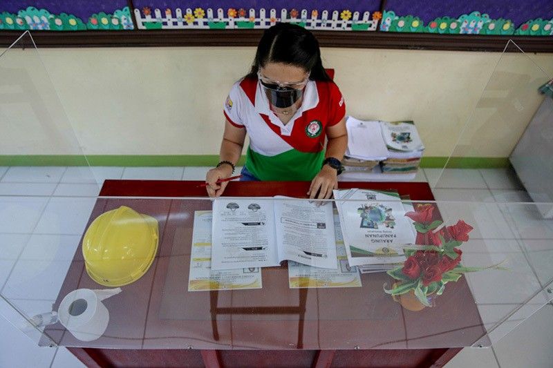 DepEd allots P977M for progressive expansion of in-person classes