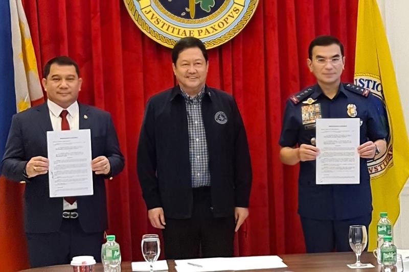 PNP, NBI ink agreement to probe into criminal, admin liabilities in 'drug war' deaths