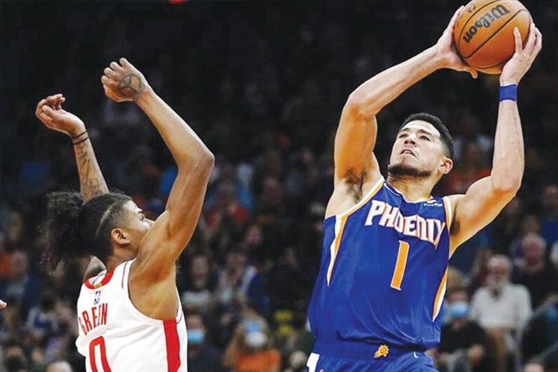 Booker, Shamet nagtulong sa panalo ng Suns sa Rockets