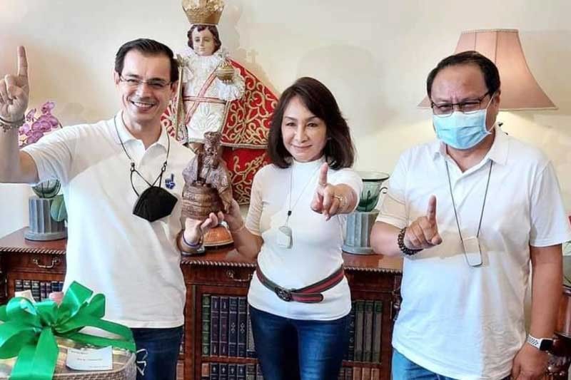 One Cebu 'seriously considering' Isko Moreno for president