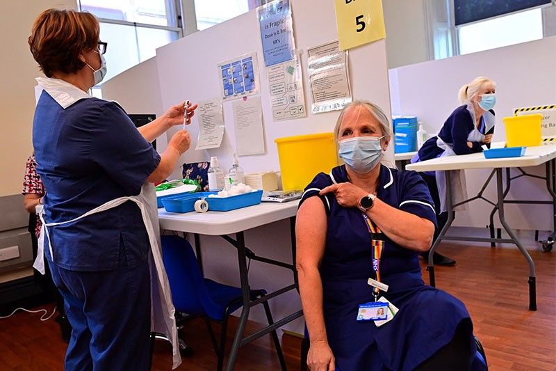 England to require vaccination for all health service workers