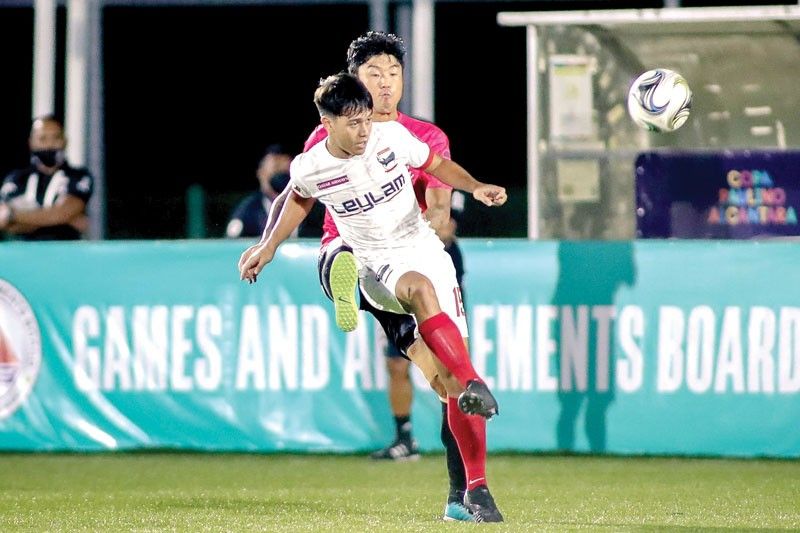 Cebu FC falters in PFL debut