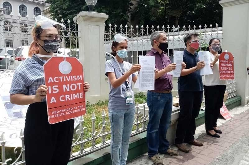 Pengadilan membebaskan 2 aktivis lagi yang ditangkap dalam ‘penumpasan’ 2019