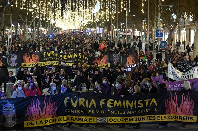 Thousands join global outcry over violence against women