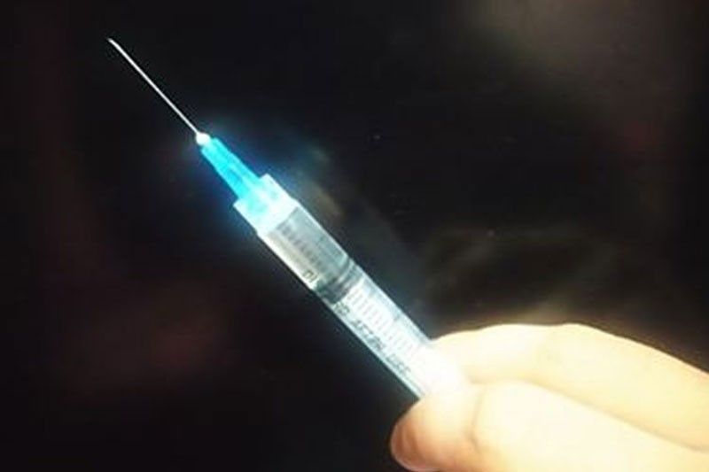 Vaxx drive target reduced over syringe shortage