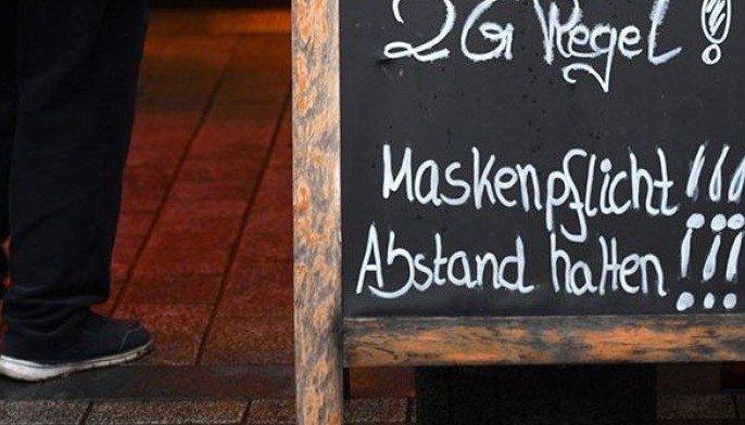 Germany cracks down on unjabbed to tackle COVID-19 surge