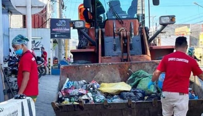 Cebu City youth dared to do 'clean up challenge'