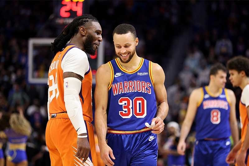 Warriors end Suns' streak; Rockets win 5th straight