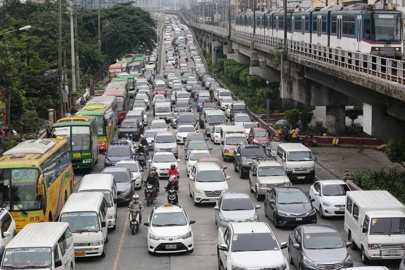 Modified coding eases afternoon traffic â�� MMDA