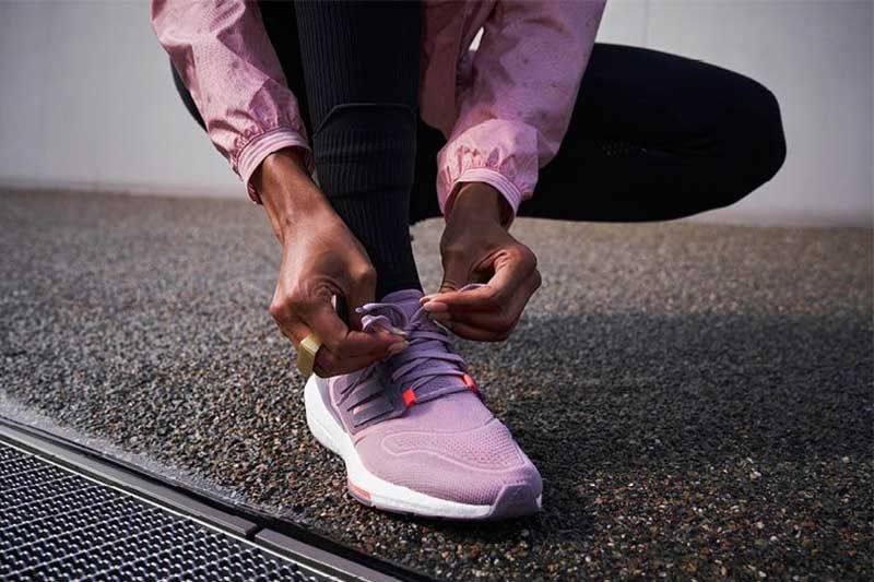 Untuk wanita, oleh wanita: adidas Ultraboost terbaru yang dirancang untuk kaki wanita