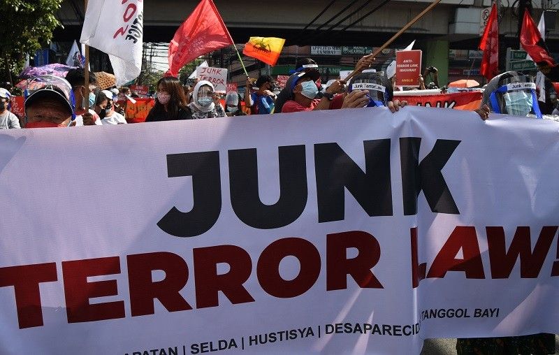 Korte Suprema: Ilang parte ng Anti-Terrorism Act 'labag sa konstitusyon'