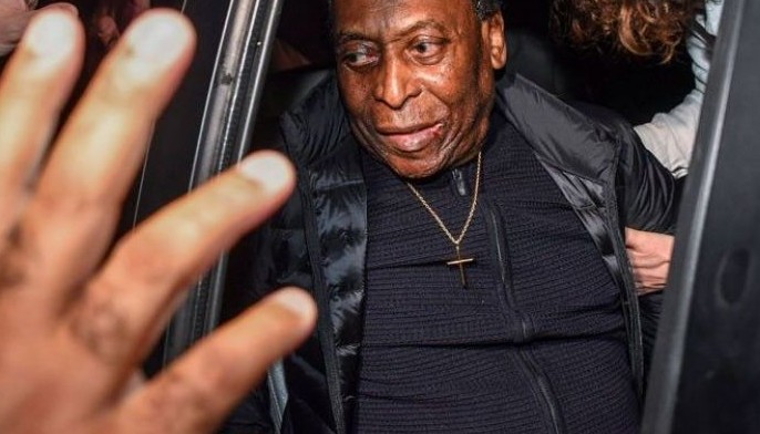Football great Pele hospitalized for tumor treatment