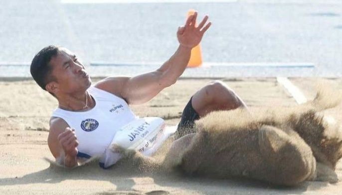 Ubas dominates heptathlon, joins twin-gold winners