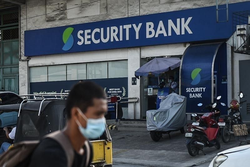 Security Bank sees peso weakening to 52 to $1 in 2022