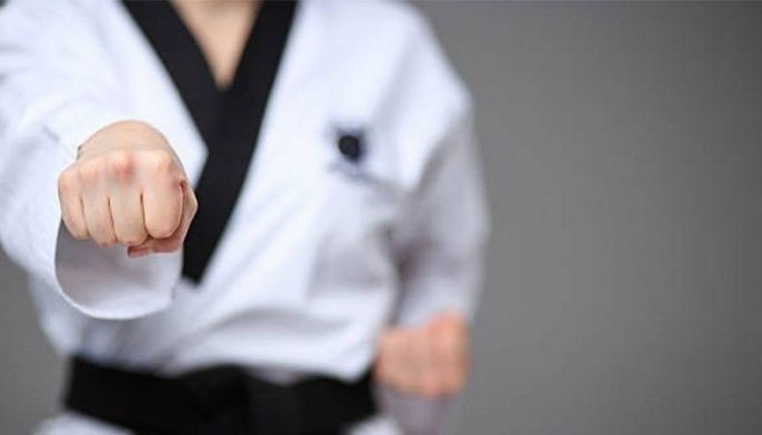 Misu salvages bronze in Almaty