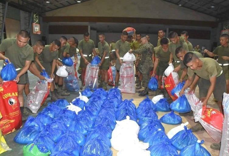 Relief goods ng Odette victims ginagamit sa pamumulitika